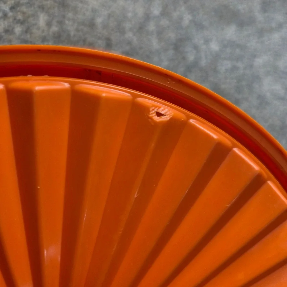 Vintage Tupperware Orange Servalier Bowl with Sunburst Lid 1204-6 1205-2 Retro